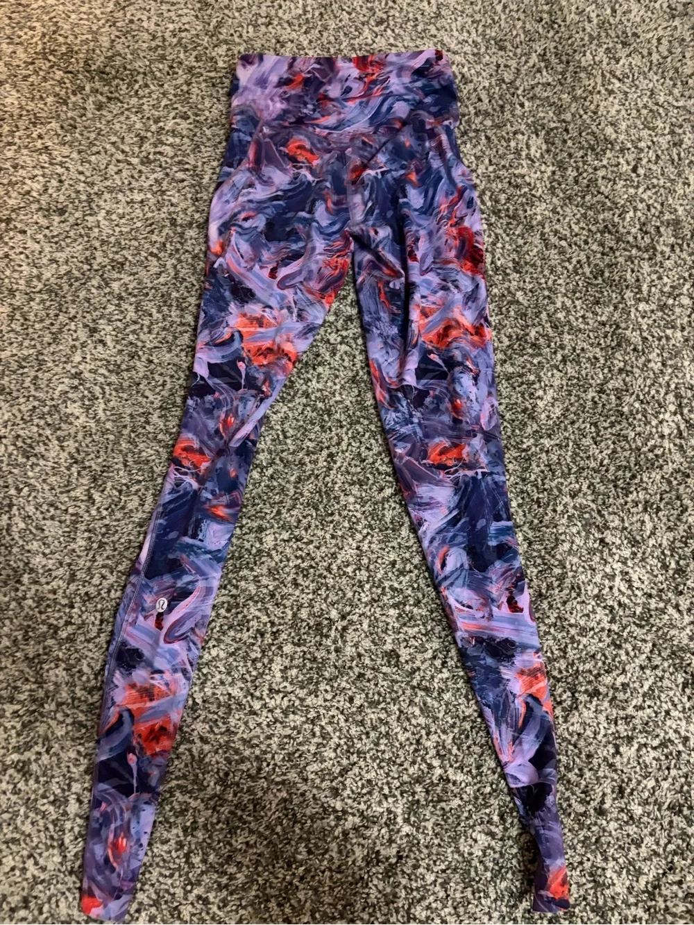 Abstract lululemon Purple Pink Blue Active Leggings